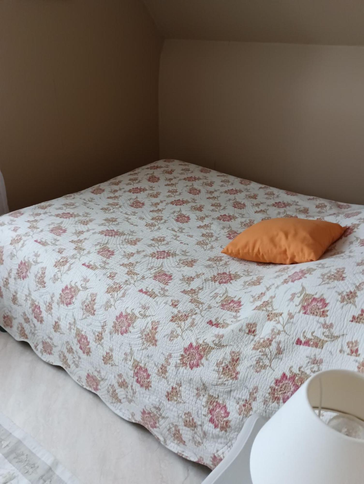 Chambre Heloise Meillard Exterior foto